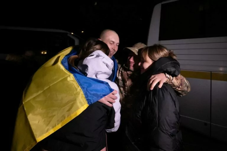 Цивільні, повернені з полону, мають право на відстрочку від мобілізації