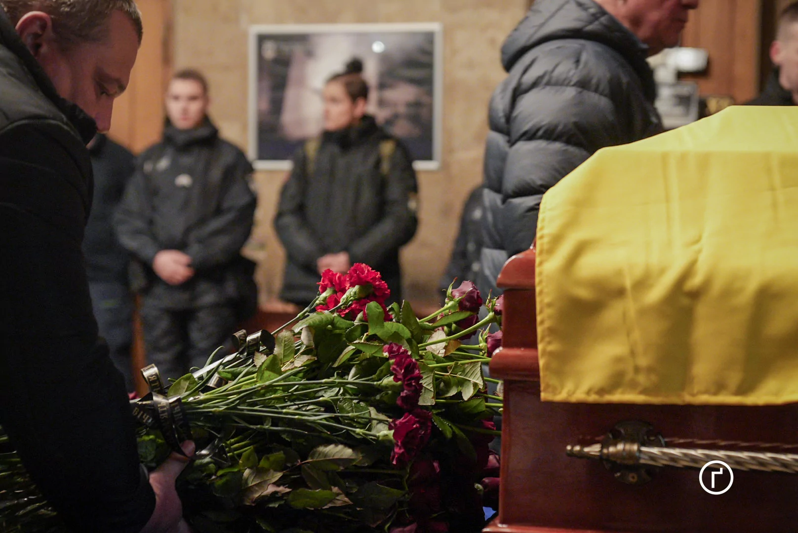 зображення до посту: В Харкові попрощалися з поліцейським Андрієм Матвієнком — фото