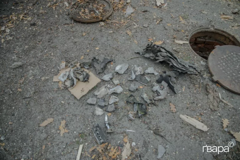 Росіяни двома КАБами обстріляли Золочівську громаду