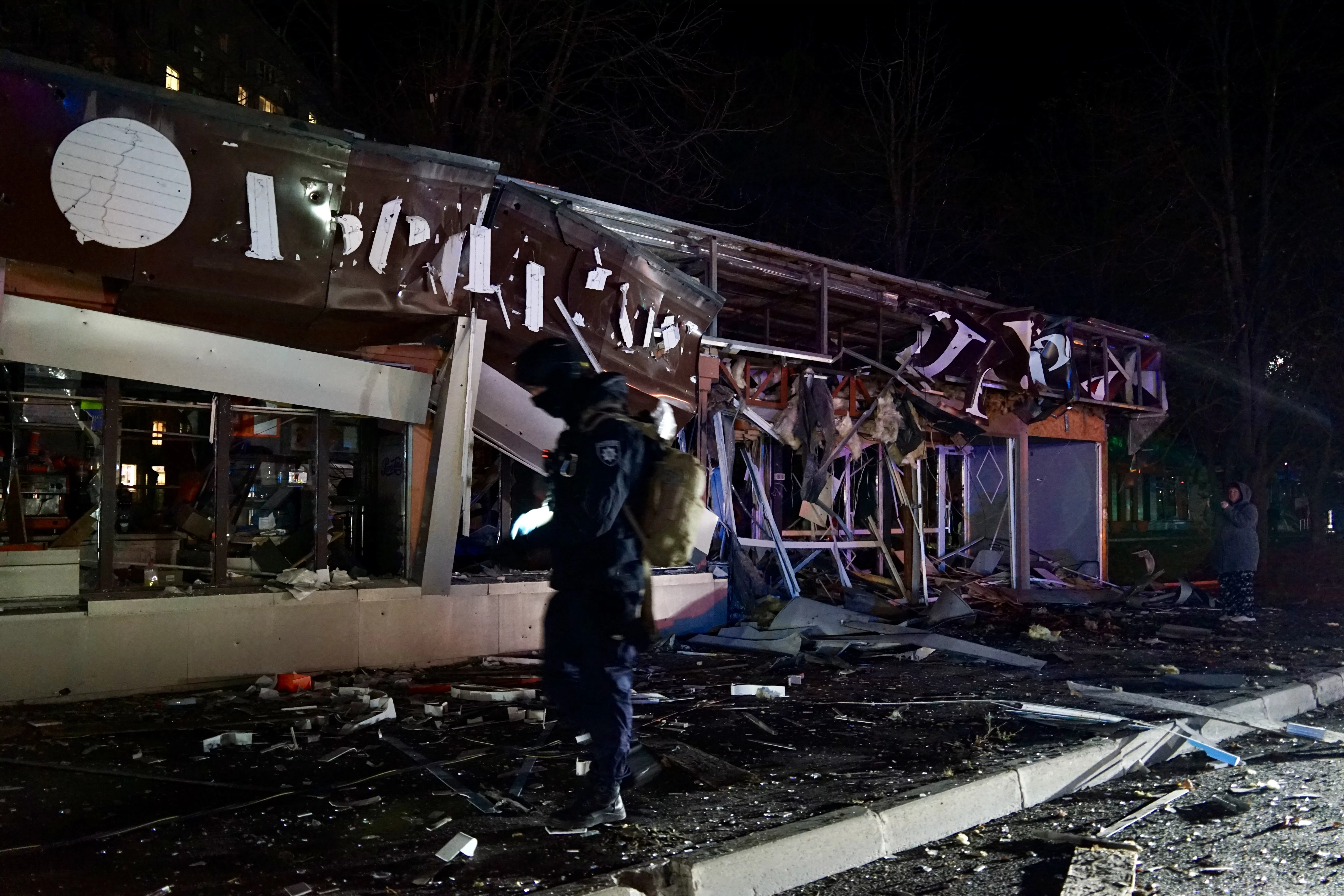 зображення до посту: In photos: Russians dropped bombs on Kharkiv, injuring 15, damaging supermarket