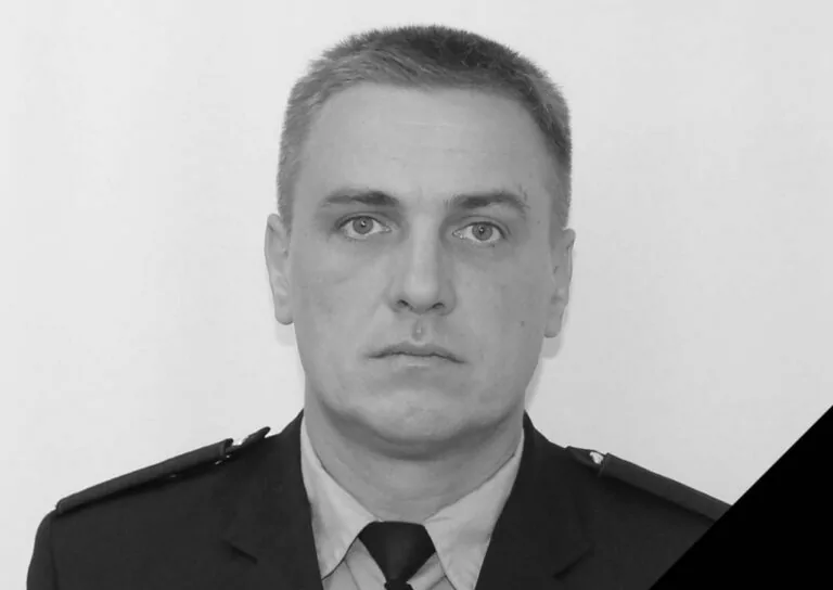 В лікарні помер поліцейський, який постраждав внаслідок обстрілу Харкова 1 листопада