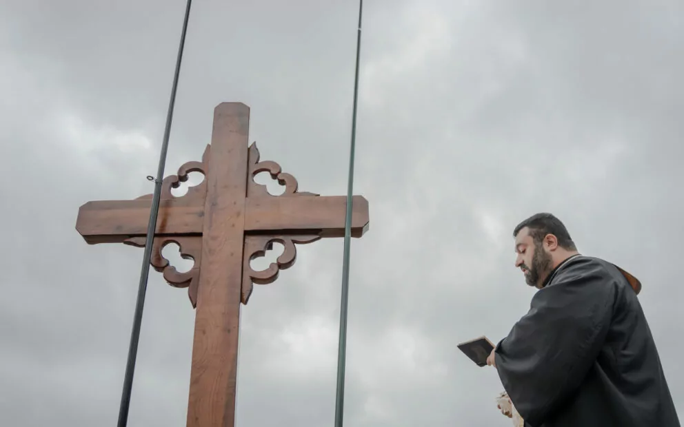 зображення до посту: Меморіалізація війни в момент війни: як у Харкові можуть вшанувати полеглих військових