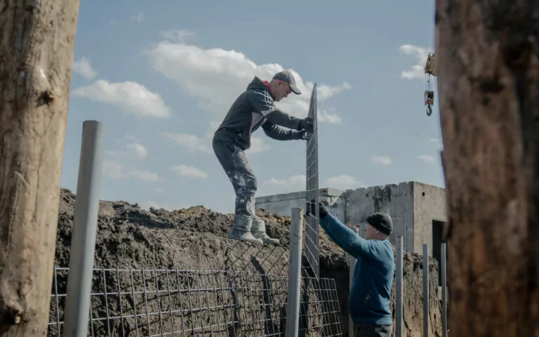 Kharkiv court orders contractor to return over $21,000 for failing terms of defence fortification construction