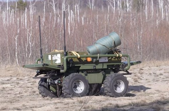 Міноборони допустили до використання безшумний наземний дрон D-21 українського виробництва