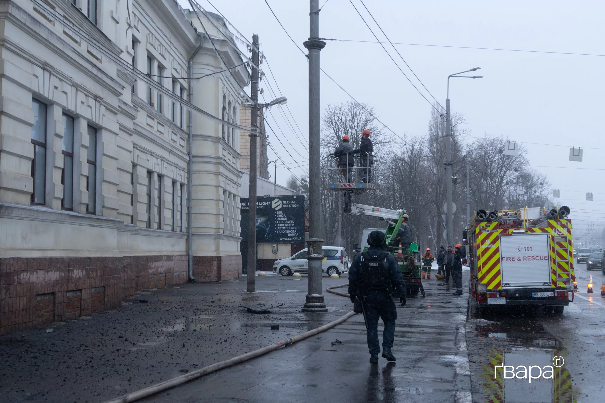 Наслідки влучання БпЛА у Салтівському районі 5 лютого / Фото: Любов Ємець, Ґвара Медіа
