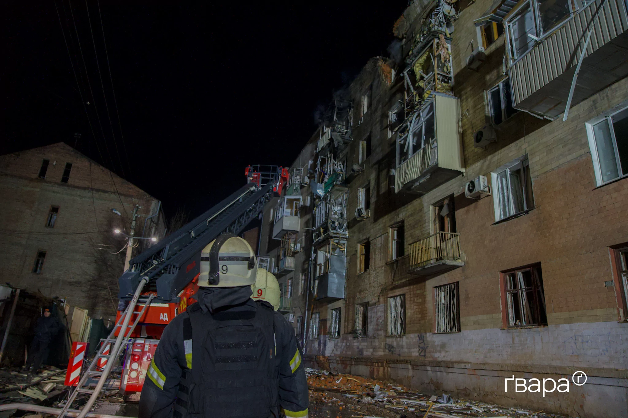 Наслідки обстрілу Київського району Харкова 2 березня / Фото: Олександр Манченко, Ґвара Медіа
