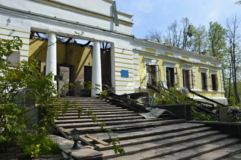 У квітні хочуть евакуювати експонати з 12 музеїв Харківщини