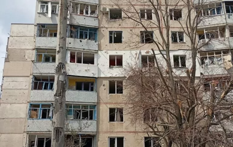 Росіяни вдарили по Ківшарівці на Харківщині: поранений чоловік