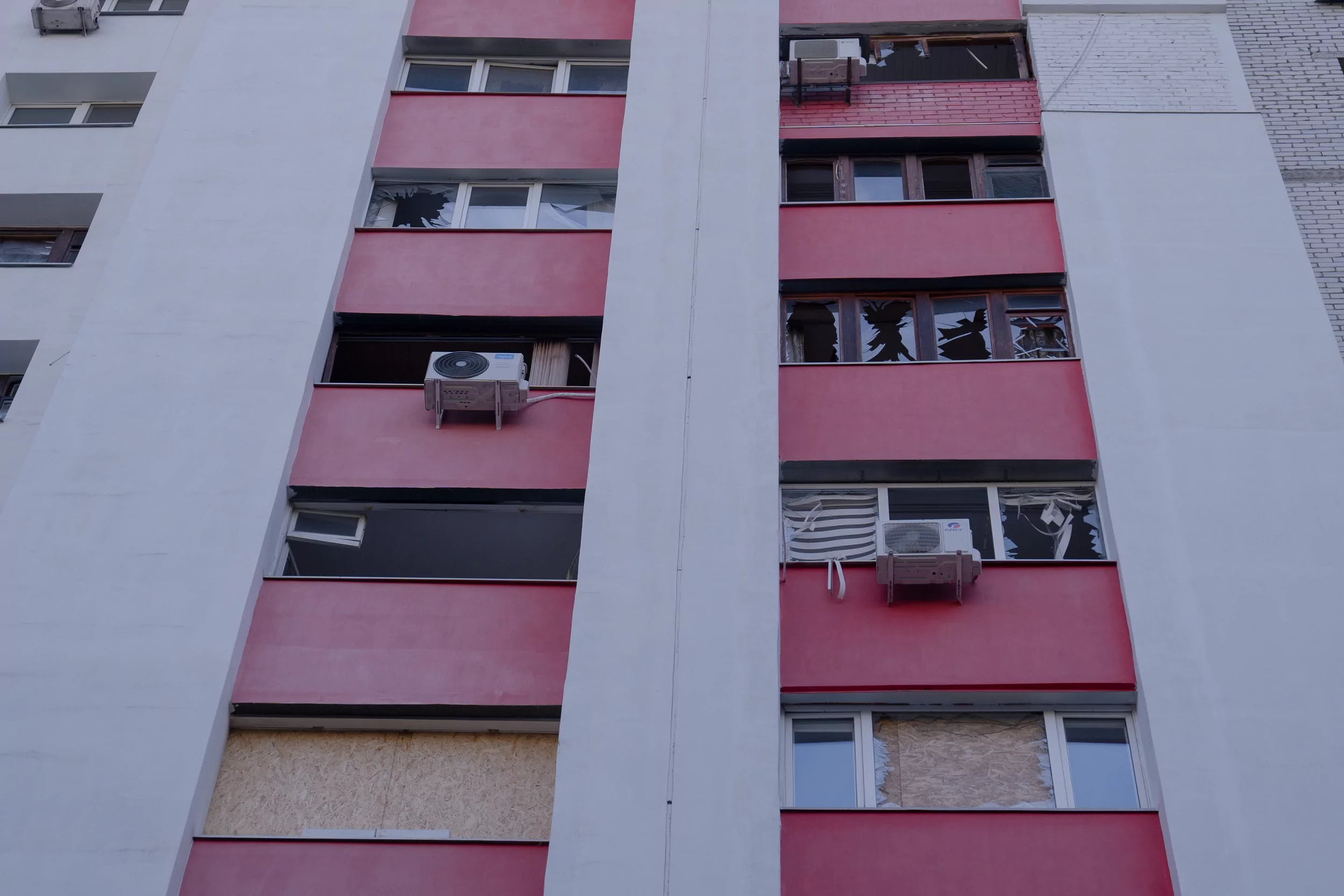 Damaged apartment building in Slobidskyi district after Russian attack on April 30