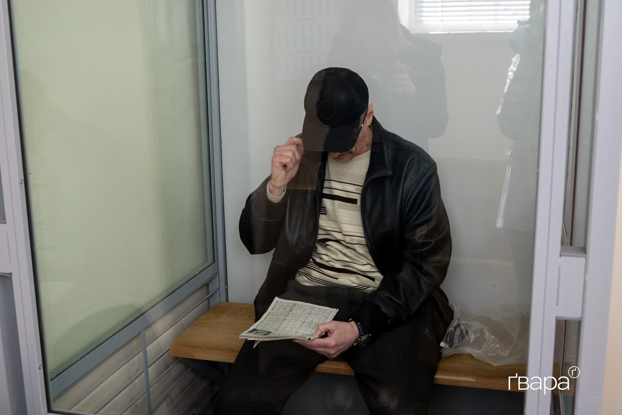 зображення до посту: «Ідентифікую себе росіянином»: суд розглянув справу обвинуваченого у замахах на вбивство начальників Харківської ОВА та Дергачівської МВА