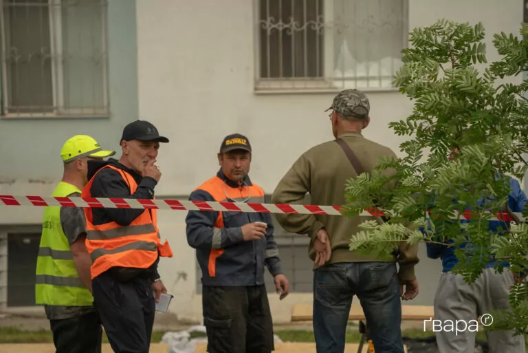 Вночі росіяни вдарили по Холодногірському району Харкова: є постраждалі