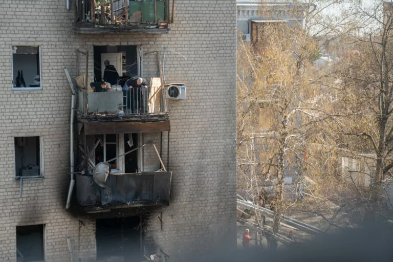 Mayor: Russia damaged over 500 buildings in Kharkiv during April