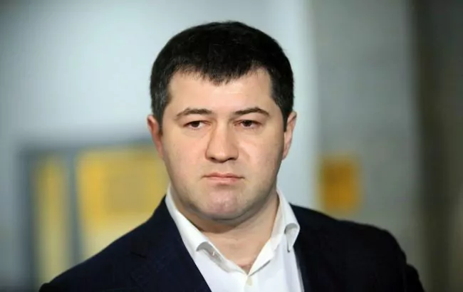 Роман Насіров