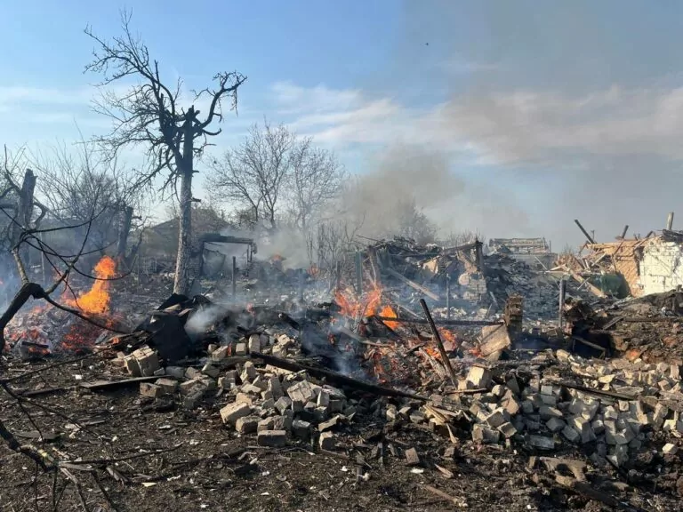 Росіяни завдали масованого авіаційного удару по Куп’янську: є постраждалі