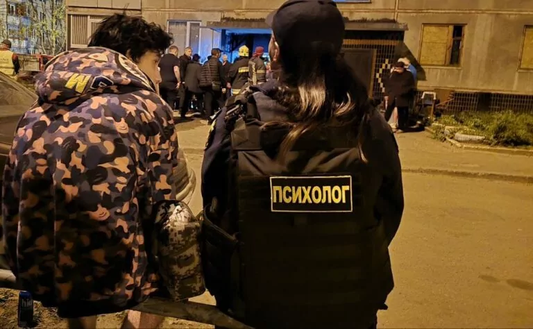 У Харкові в житловій багатоповерхівці сталася пожежа: врятовано 15 людей