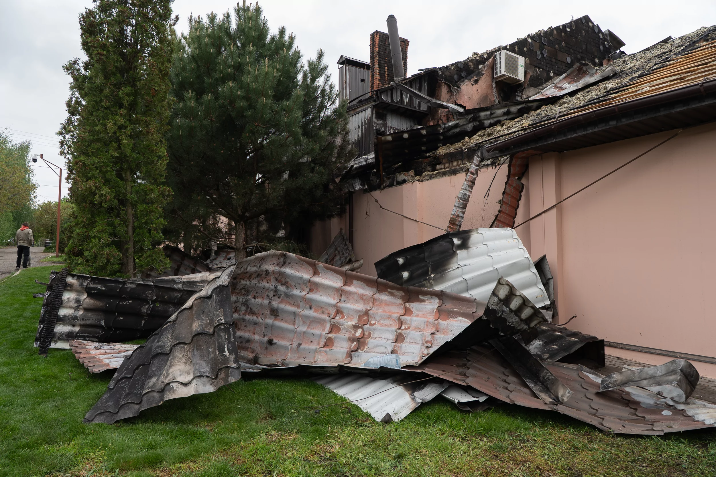 Damaged house in Kholodnohirskyi district after Russian attack on May 6