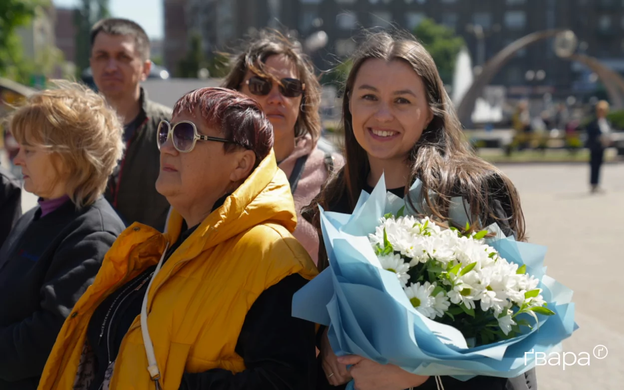зображення до посту: Після понад року полону і кількох місяців реабілітації до Харкова повернувся військовий Вячеслав Кутʼїн — фото