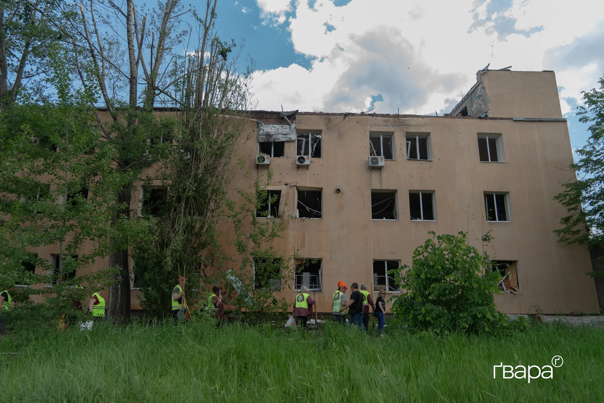 зображення до посту: Росіяни запустили чотири безпілотники по трьох районах Харкова — фото