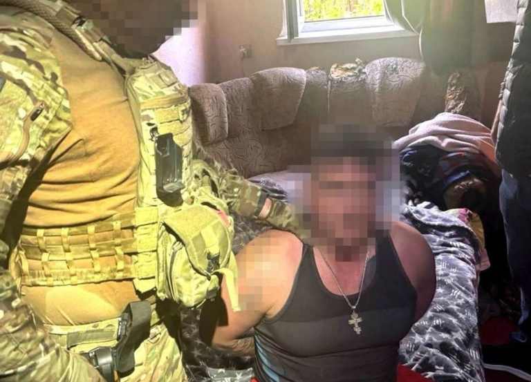 У Харкові затримали ймовірного агента ФСБ, який воював у лавах ЗСУ на Курщині