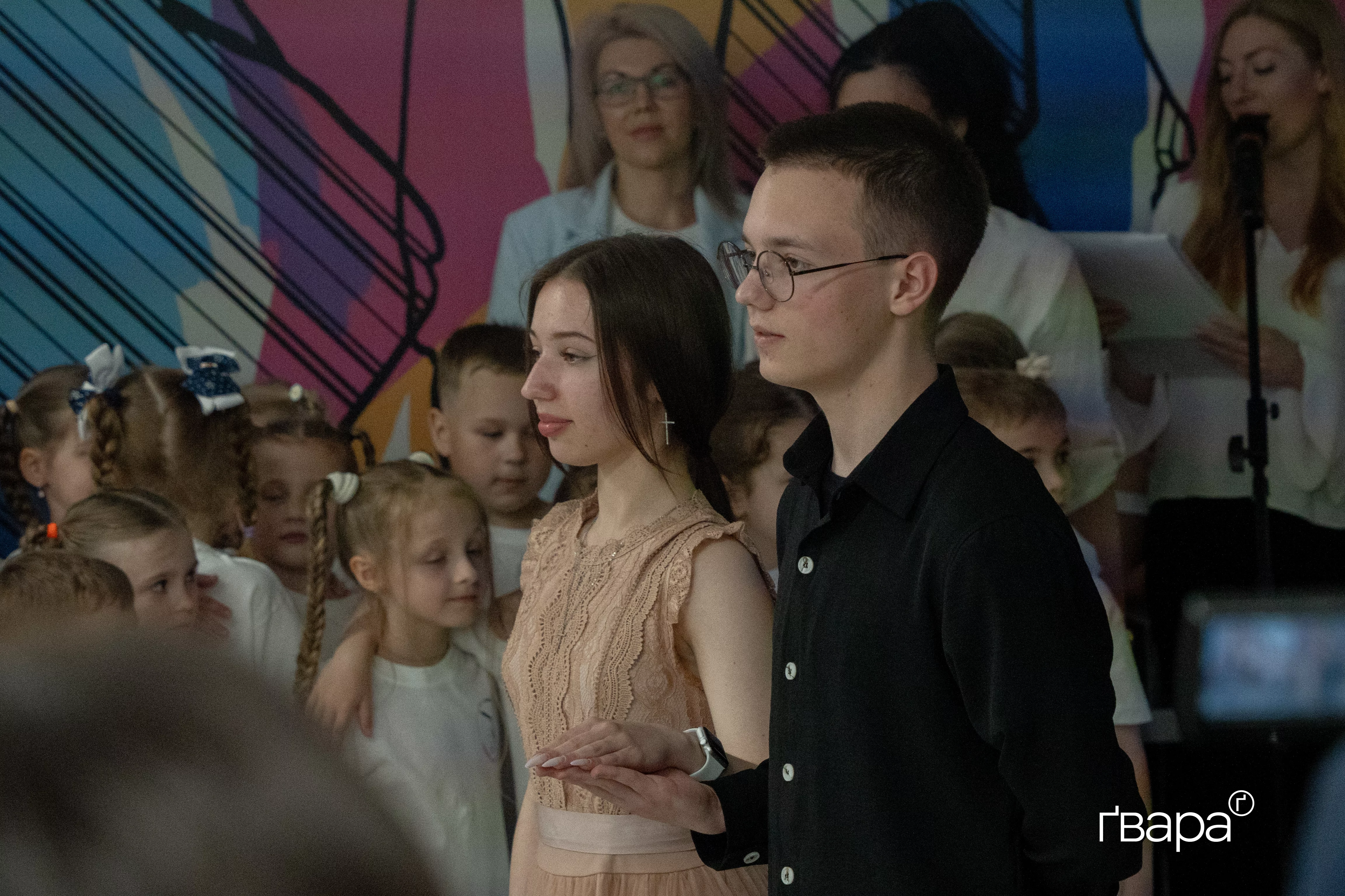 зображення до посту: «Ми йшли довго і різними шляхами»: як у Харкові пройшов останній дзвоник — фото