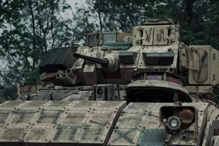 Russia began using armored equipment for assaults on Kupiansk axis