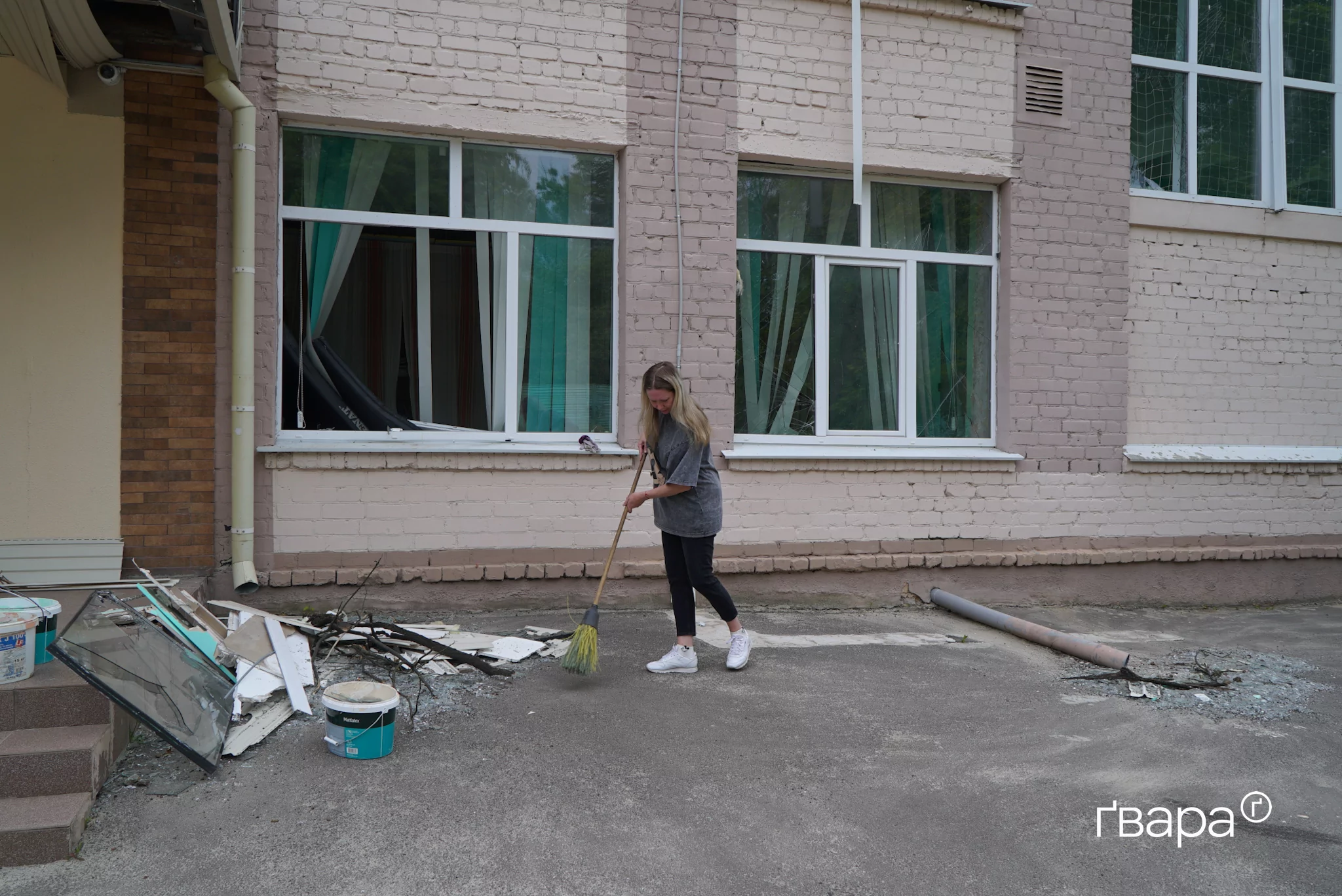 зображення до посту: Наслідки нічної атаки безпілотниками РФ на Харків – фото