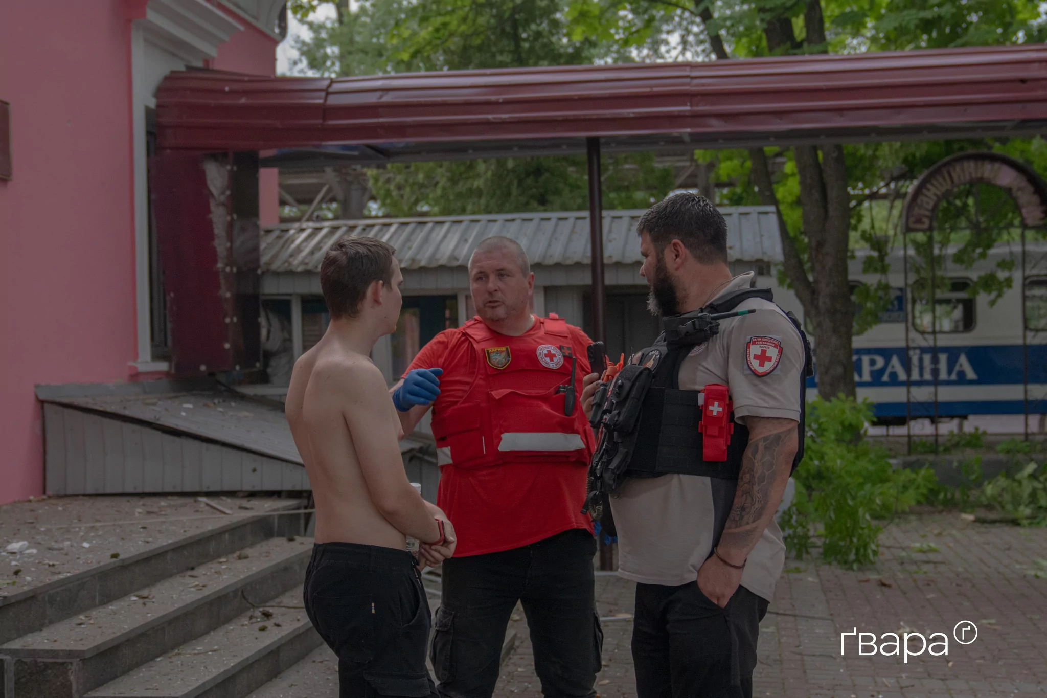 зображення до посту: Російський КАБ вбив очільницю Дитячої залізниці, десятки поранених — фото