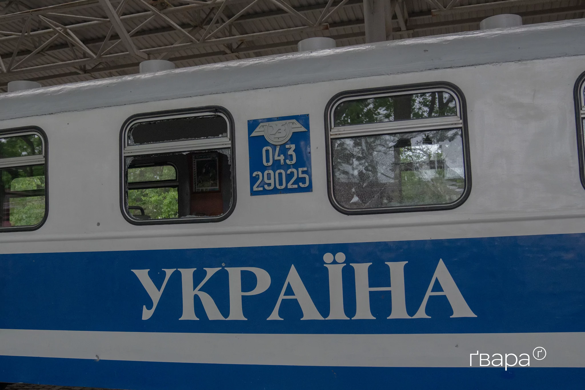 зображення до посту: Російський КАБ вбив очільницю Дитячої залізниці, десятки поранених — фото
