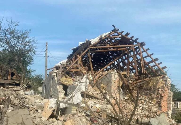 За добу росіяни обстріляли дев’ять населених пунктів Харківщини