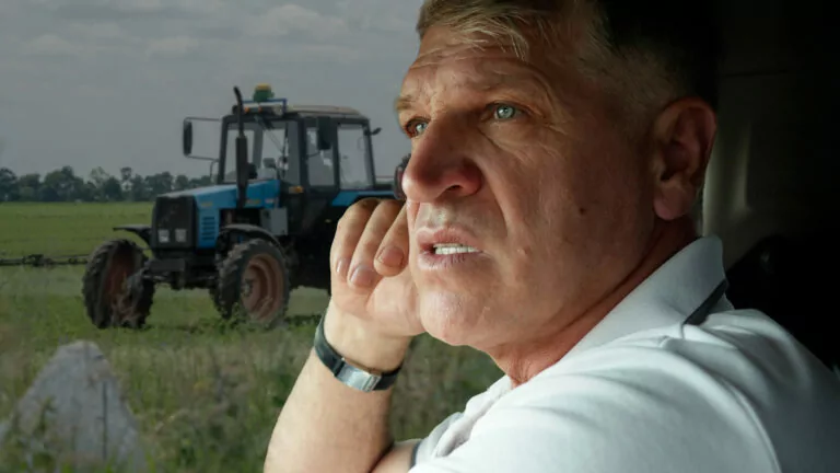 Посівна під атаками FPV-дронів: як працюють фермери на прикордонні Харківщини — ВІДЕО