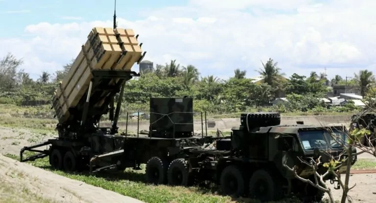 US renews Ukraine military aid following sudden supply freeze   