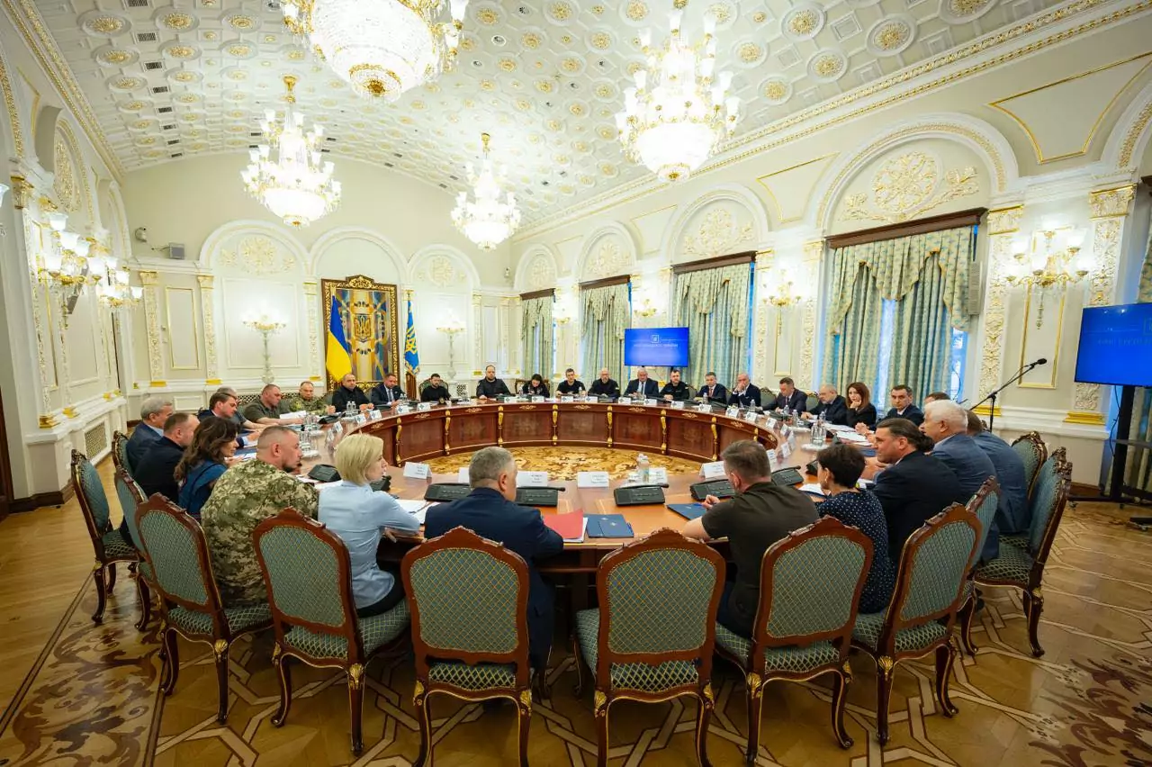 Перше засідання оновленого РНБО 21 липня