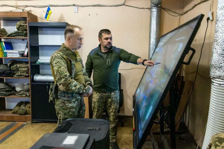 Головнокомандувач ЗСУ Сирський відвідав Харківщину, де є загроза російських наступальних дій