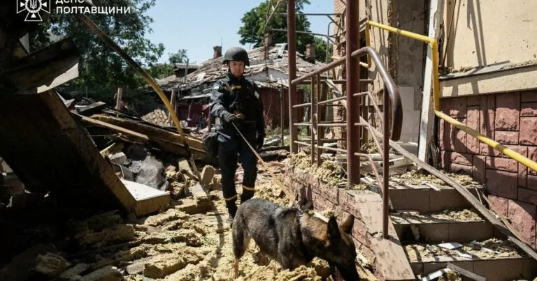Russian troops hit draft offices in Kharkiv, Zaporizhzhia with airstrikes 