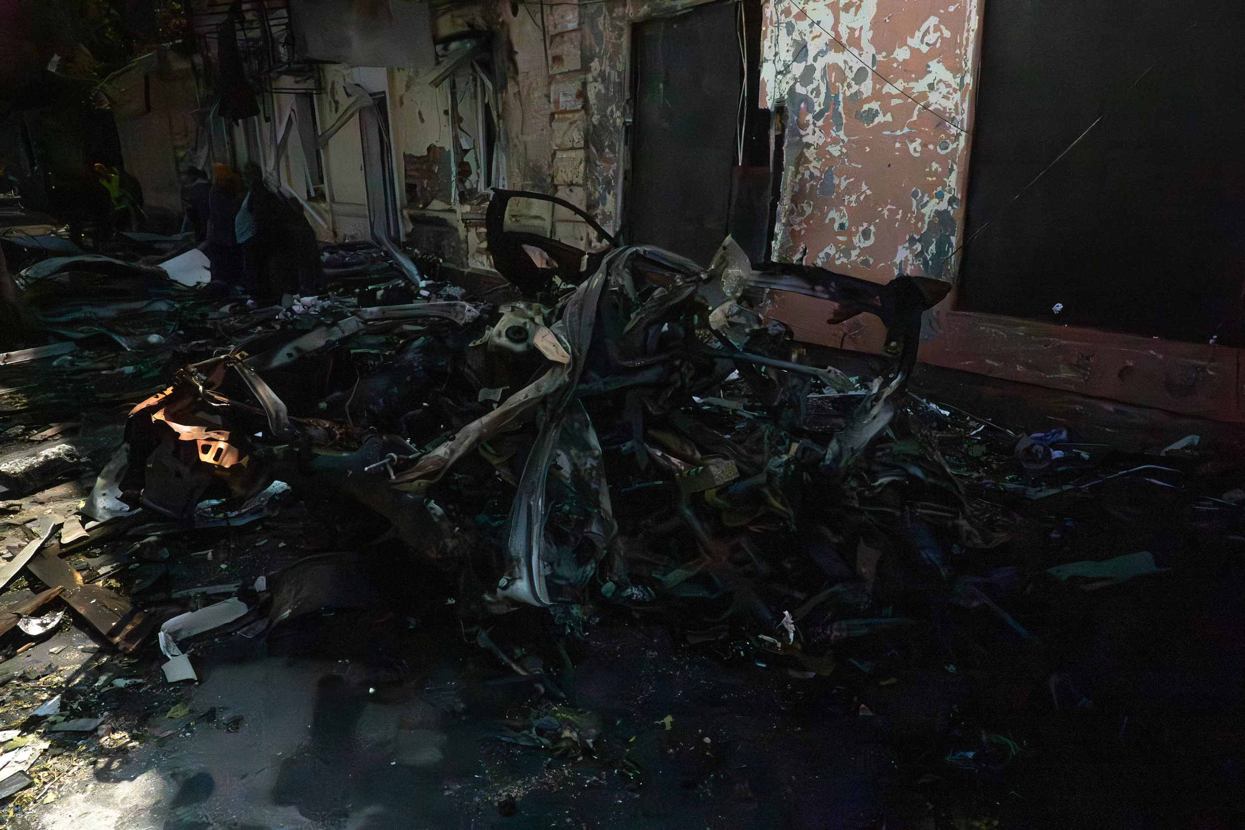 Consequences of Russian drone attack on Kholodnohirskyi district of Kharkiv. July 7, 2025 /