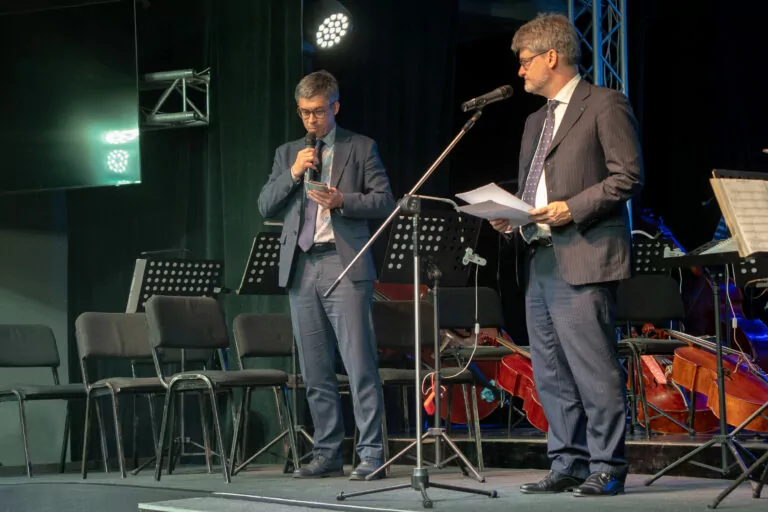 France conducts 19 rebuilding projects in Ukraine using €200 million fund from French government 