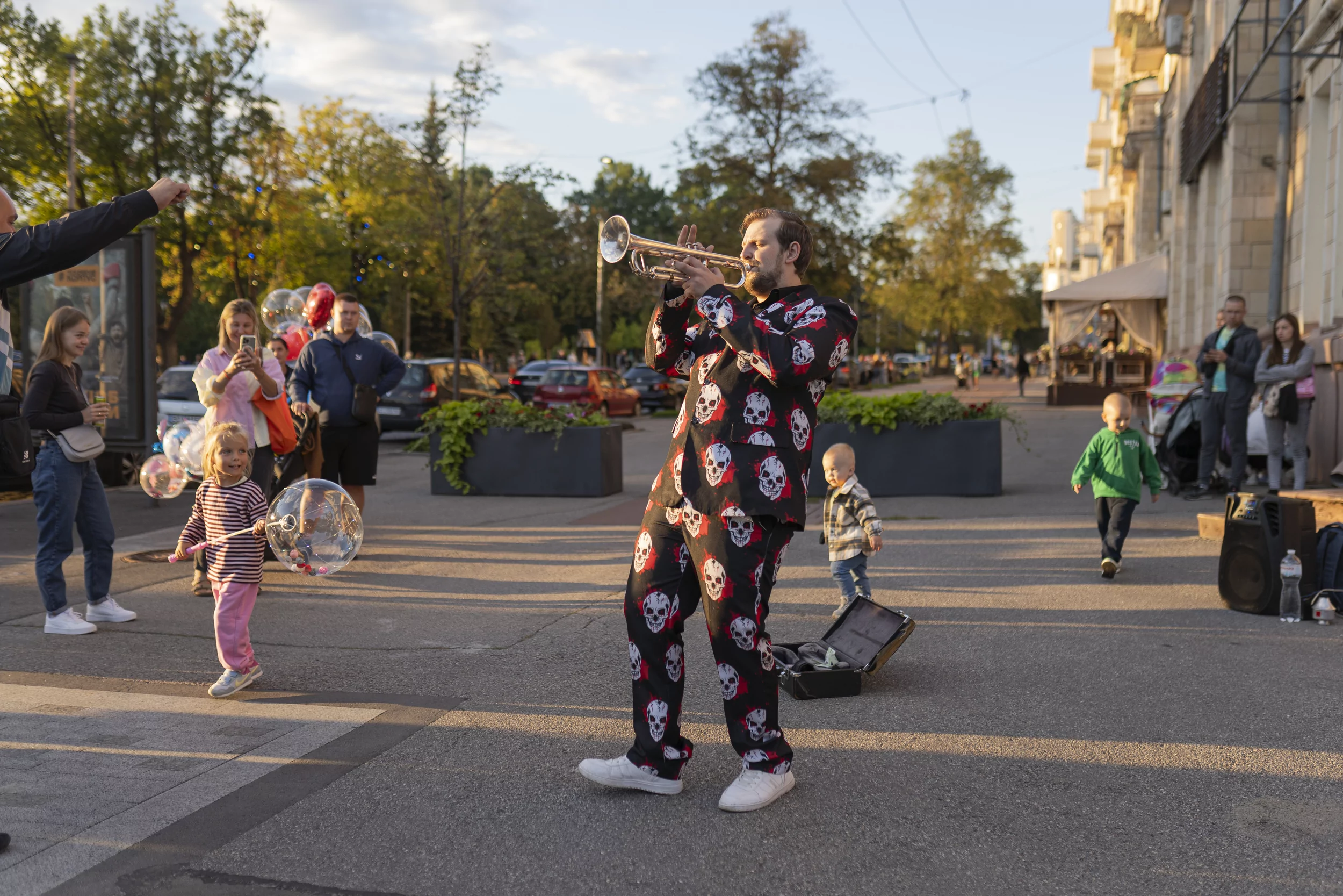 Street musician plays on Independence Day in Kharkiv
