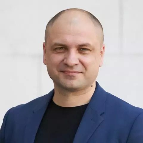 Любота Дмитро