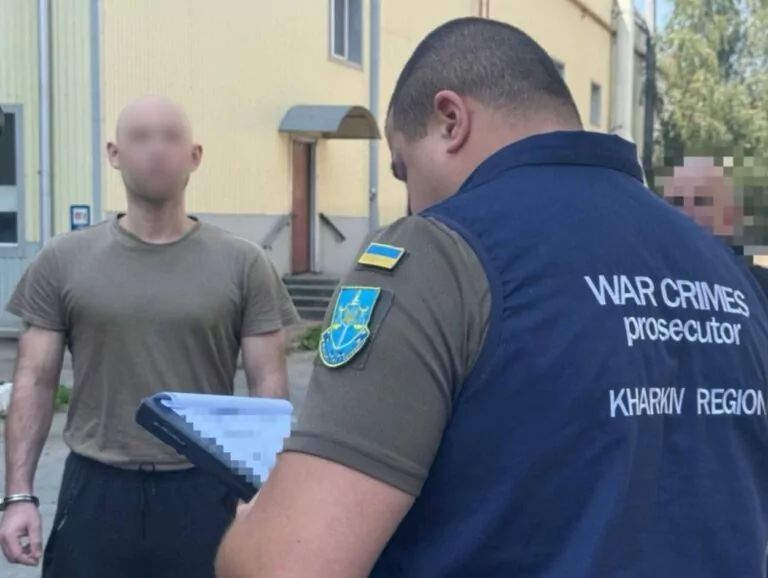 «Отправьте их к Бандере»: судитимуть військового РФ, причетного до розстрілів українських воїнів на Вовчанському агрегатному заводі