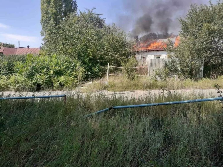 Армія РФ вдарила дронами по Золочівській громаді на Харківщині — фото