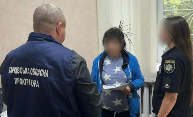 Ймовірно викрадала речі загиблих військових: на Харківщині медсестру моргу взяли під варту