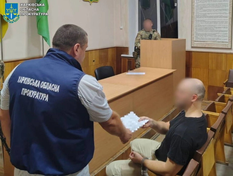 У Харкові затримали чоловіка, який із ножем напав на правоохоронців