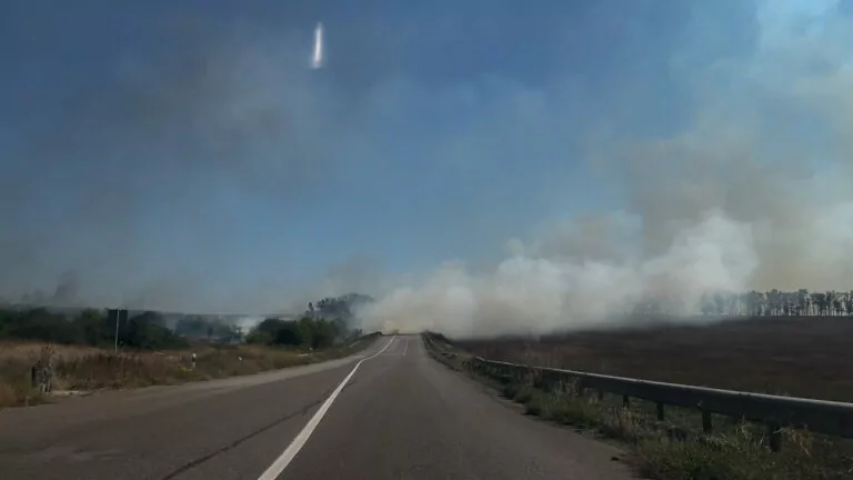 Russia moves to destroy logistics north of Donetsk Oblast. Izium-Sloviansk highway is first to get hit 