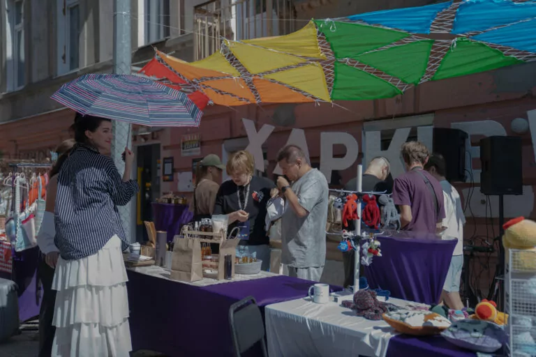 LGBTQ+ festival KharkivPride 2025 begins in Kharkiv, police mitigate conflict with right-wing, christian groups 