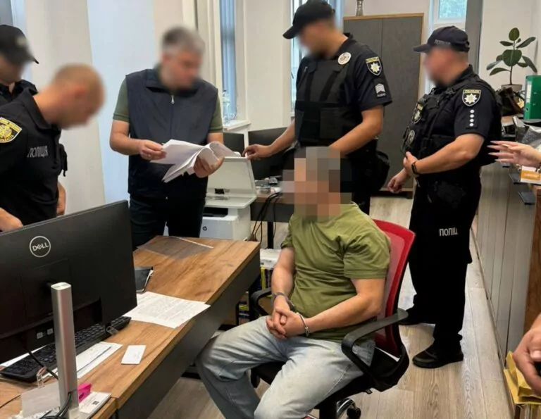 Ймовірному вбивці Андрія Парубія повідомили про підозру