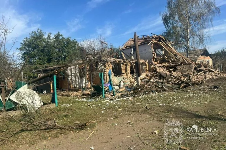 Russian forces drop 3 glide bombs on village in Kharkiv oblast, injuring 1
