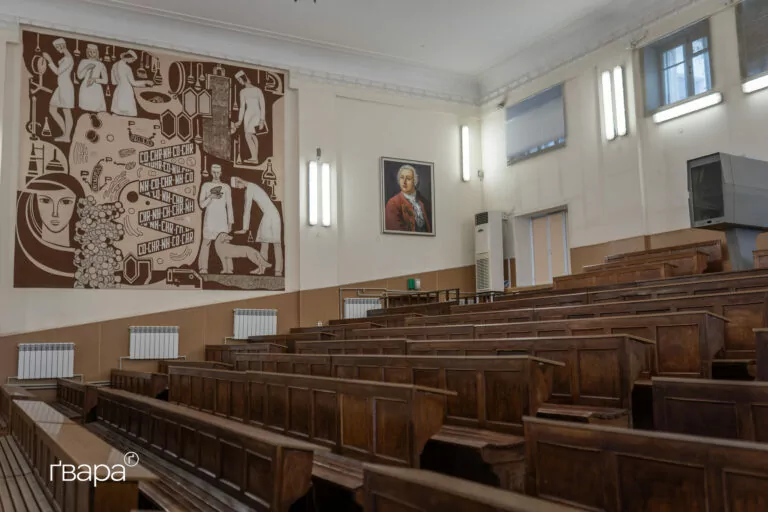 Харківський медуніверситет готується до переходу в офлайн-навчання