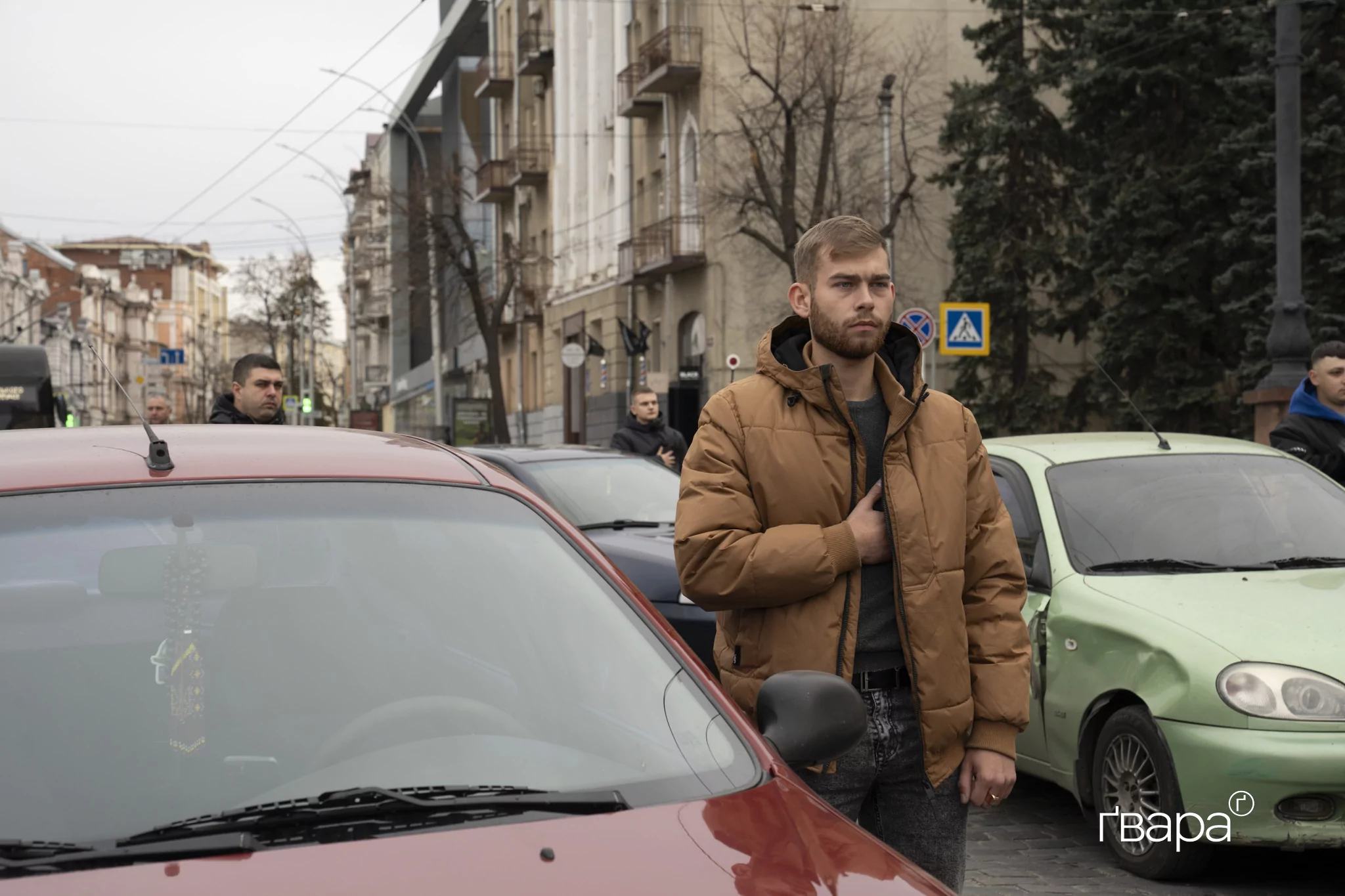 зображення до посту: «Ми маємо стояти за тих, хто стояв до нас»: У Харкові відбулася акція пам’яті загиблих захисників — фото
