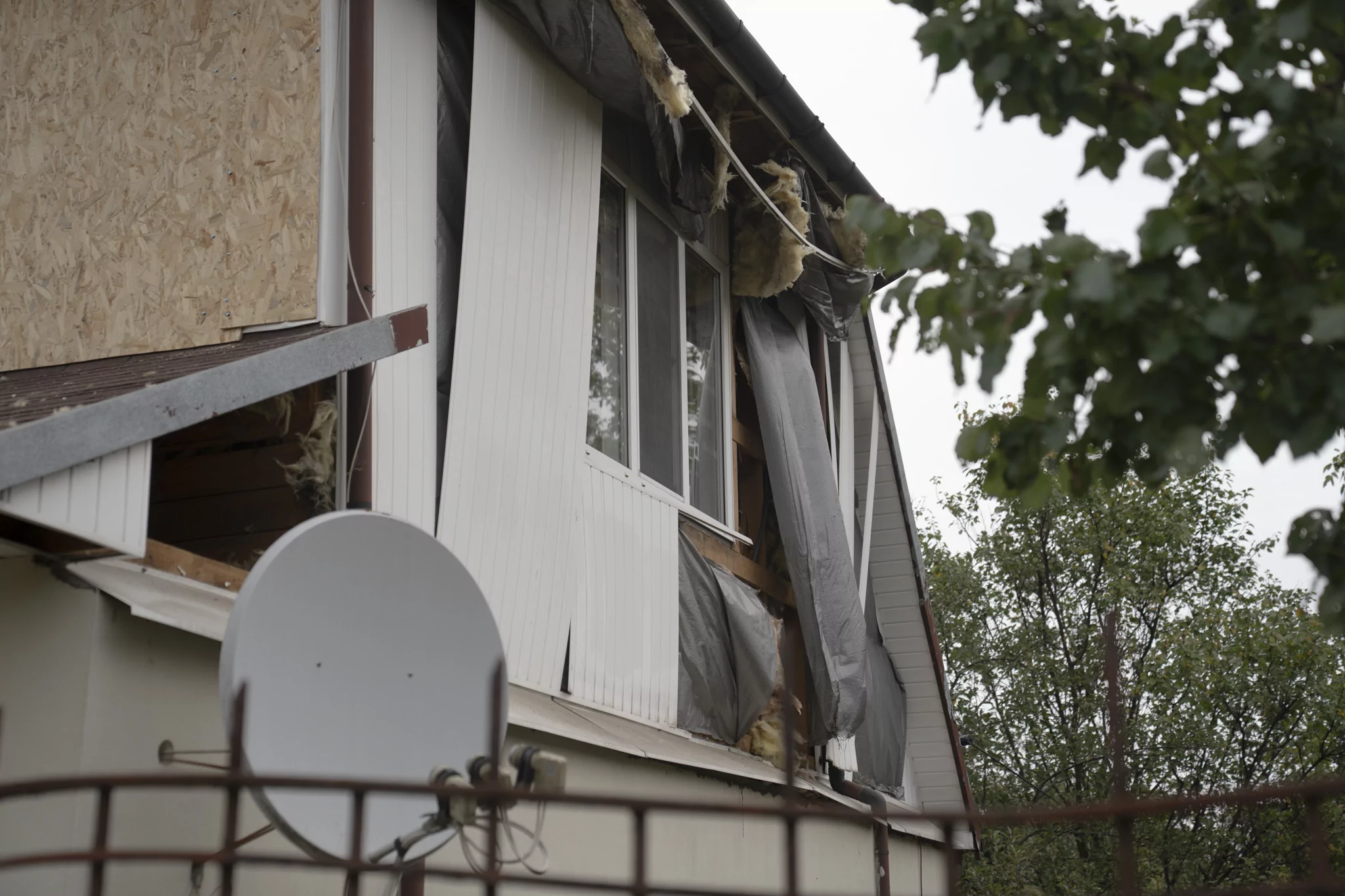 Damaged house after the Russian attack on the Novobavarskyi district of Kharkiv on Oct. 5