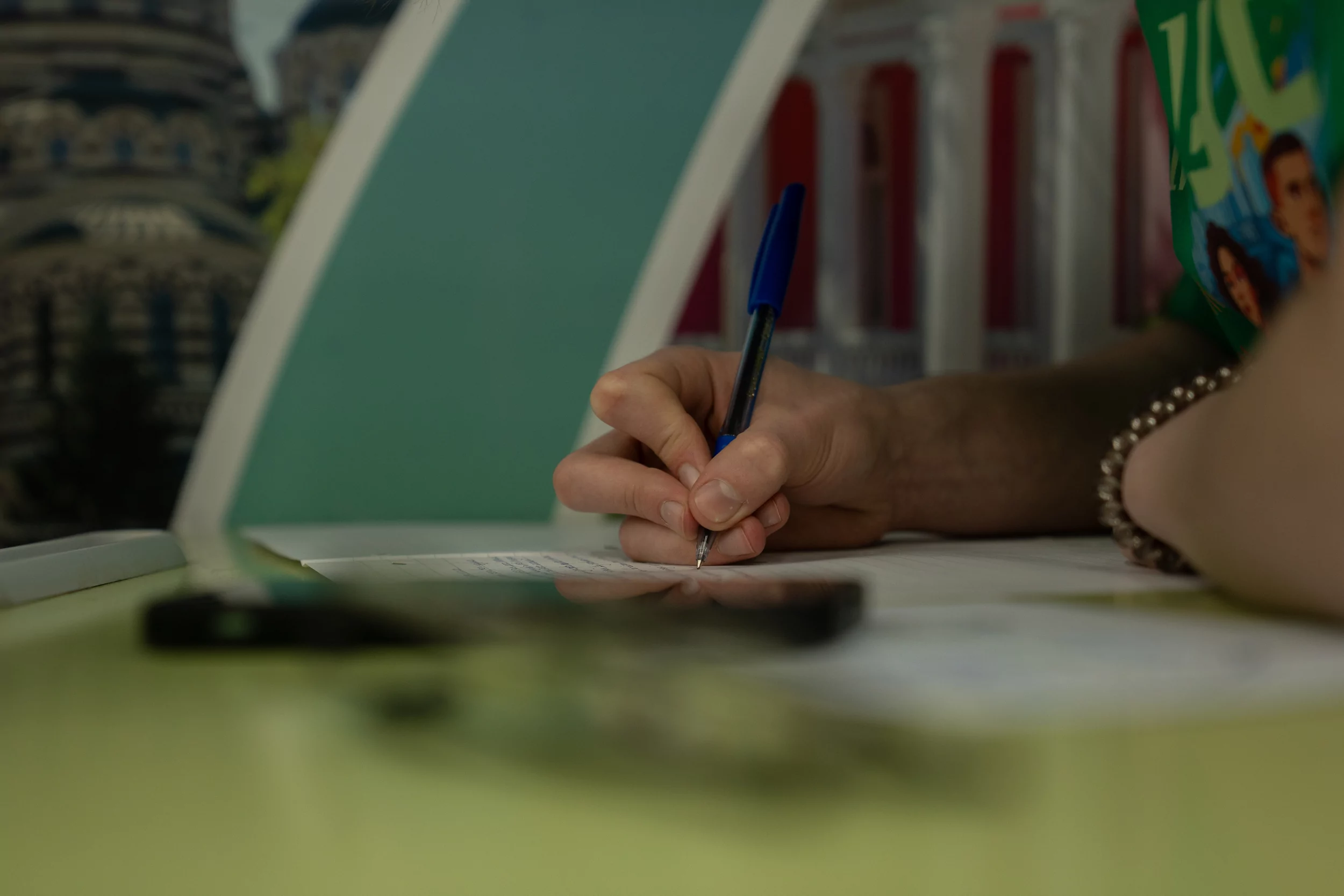 Kharkiv locals write a dictation of national unity